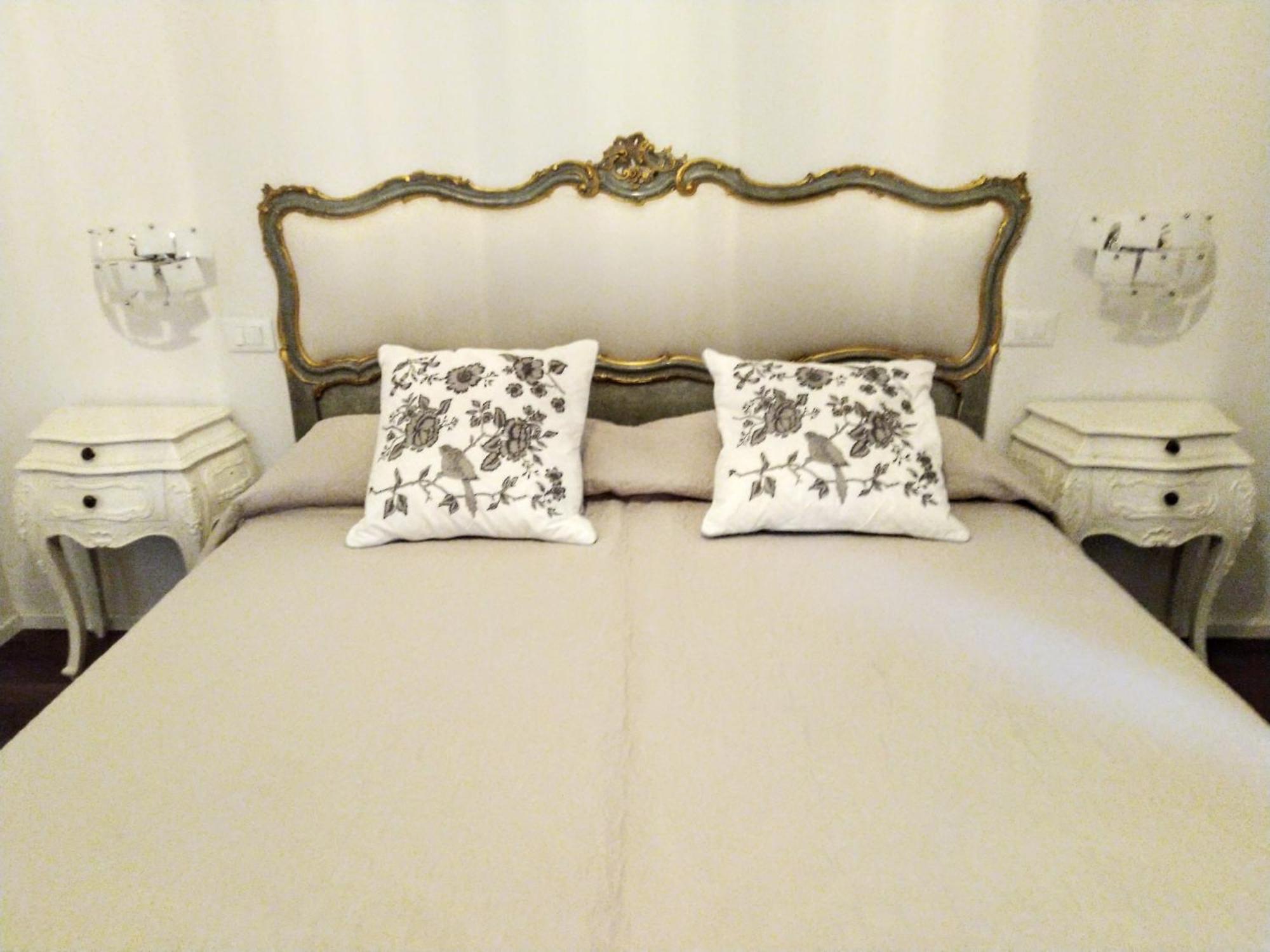 Apartment Sara S Luxury Five Minutes From Piazza San Marco